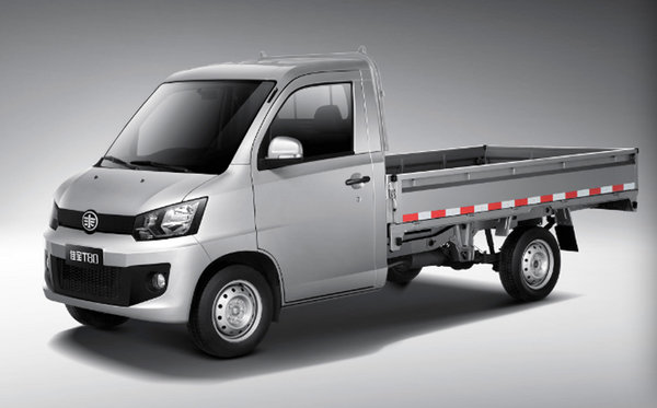 佳宝t80首度亮相 一汽森雅佳宝阵容曝光