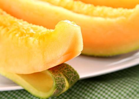 新疆火焰山脚下自然成熟 多汁高甜度哈密瓜