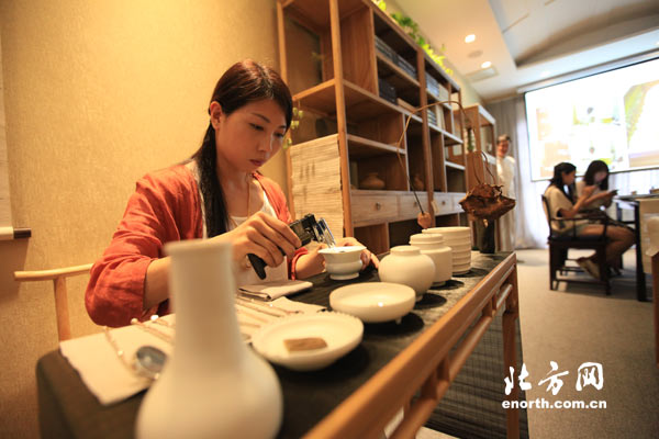 传茶香文化享国粹魅力 天津流行品茶雅集