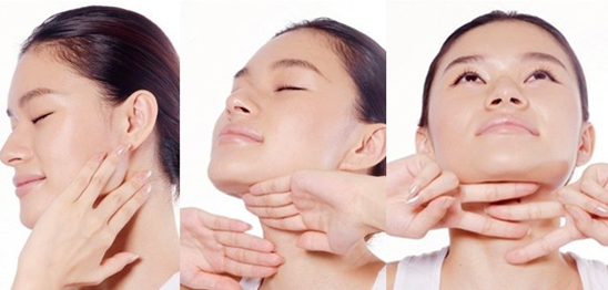 日综艺新名词手机丑女 双下巴法令纹拉低颜值