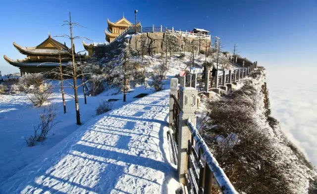 15日起,峨眉山執行淡季門票價格