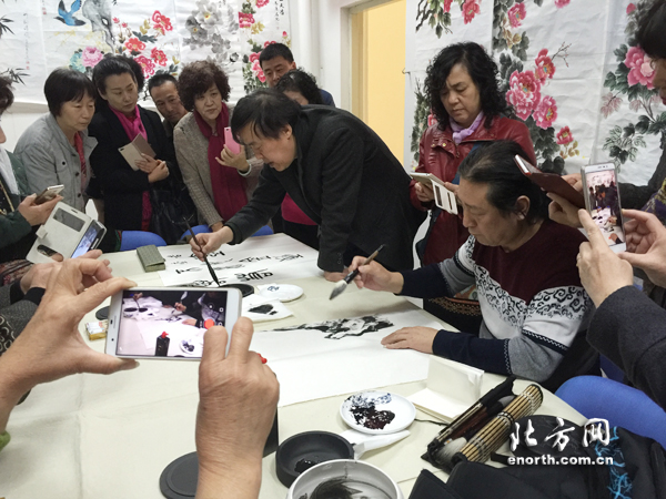 民间艺术：传承与创新