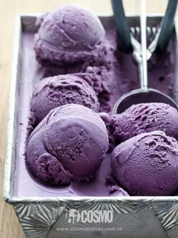 高贵优雅的葡萄紫冰淇淋色