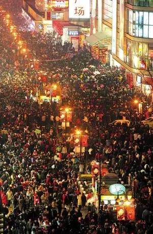平安夜"大戏"倒计时 天津公交地铁助平安出行