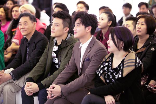 著名演员李光复,李泽锋助阵张群云"与光影同行"摄影主题巡展北京站