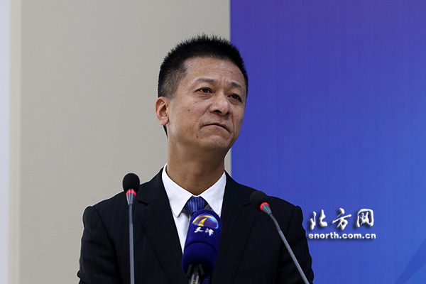 专访束昱辉:让马龙留在天津 足球引援不遗余力