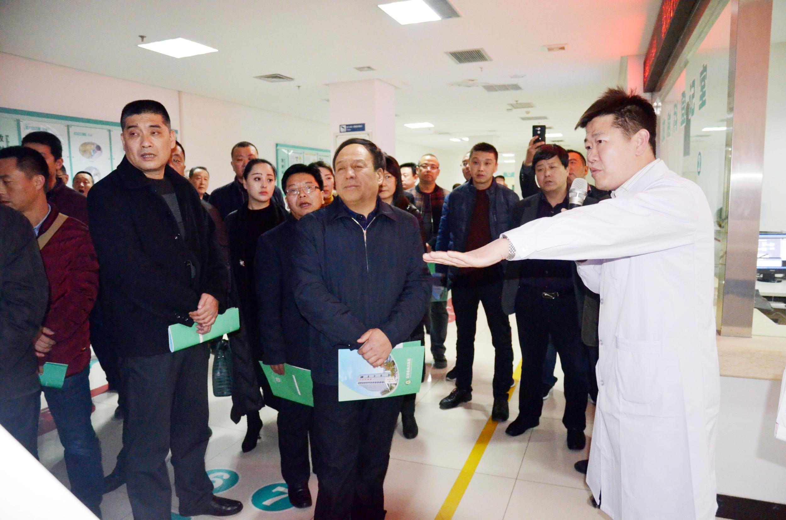 西青医院迎接天水市麦积区卫计局考察参观