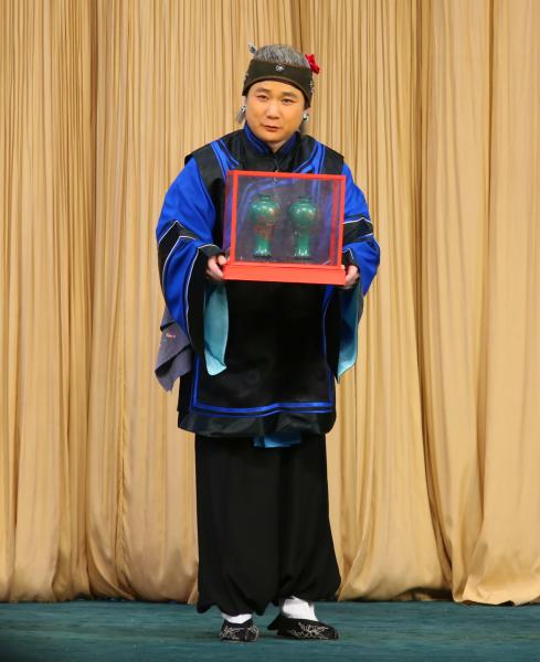 恭贺新春 天津京剧院贺新春系列《锁麟囊》