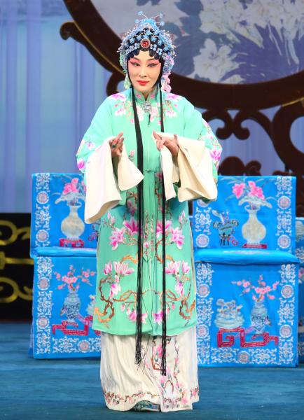 恭贺新春 天津京剧院贺新春系列《锁麟囊》