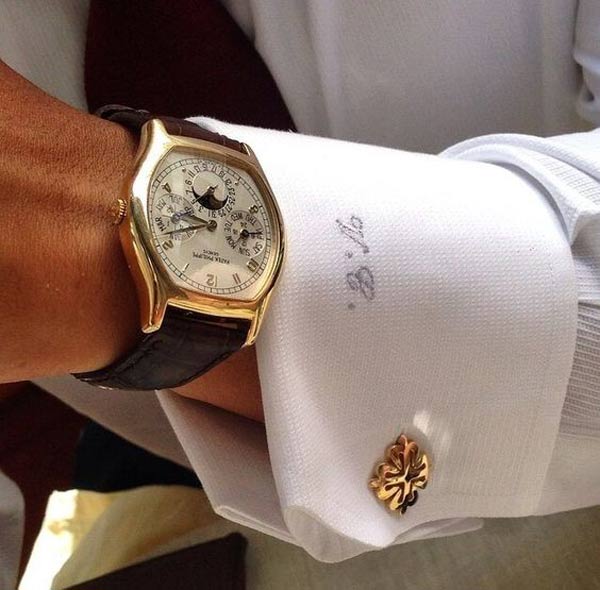 百达翡丽袖扣 开启男士生活新方式