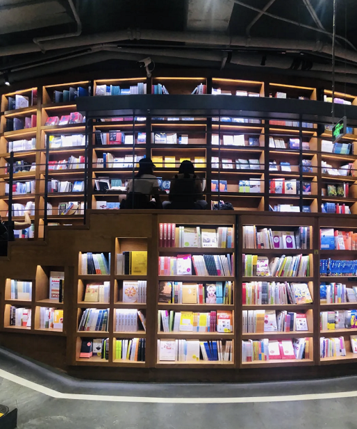 坐在天津这些文艺书店 享受冬日惬意慢生活