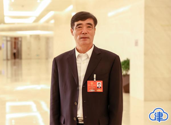 天津市人大代表刘智人才培养和引进需双轮驱动