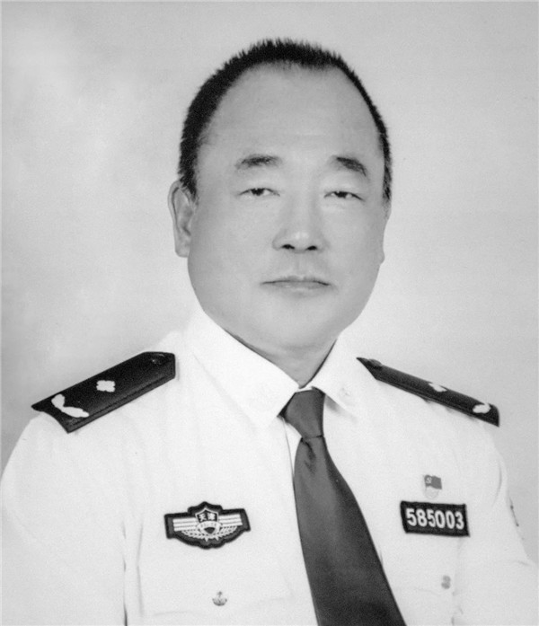 泪别天津交警王炳文用生命践行人民警察的使命担当