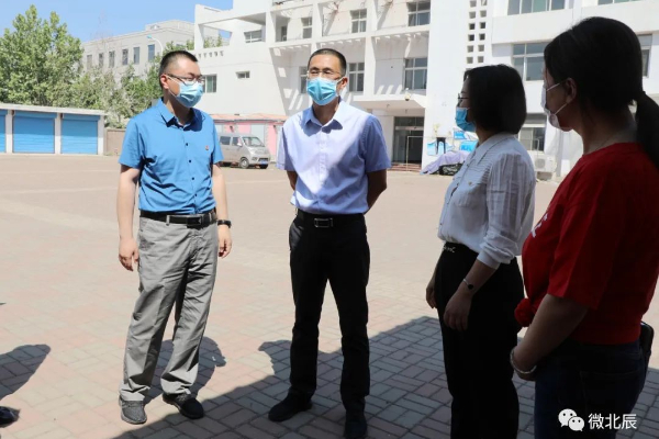 团市委副书记席一政,区委副书记王旭东出席