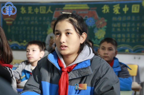 津云镜头跨越千里山海助学新疆少年